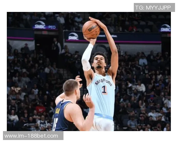 马刺新赛季展望：文班能否崛起成巨星青年军能否逆袭成西部黑马